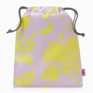 FREE W/ ANY PURCHASE!!!✨